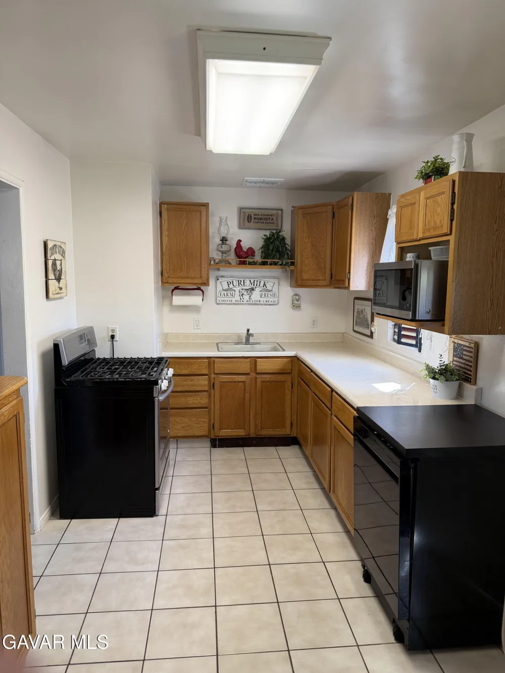 42026 52nd Street Lancaster, CA 93536