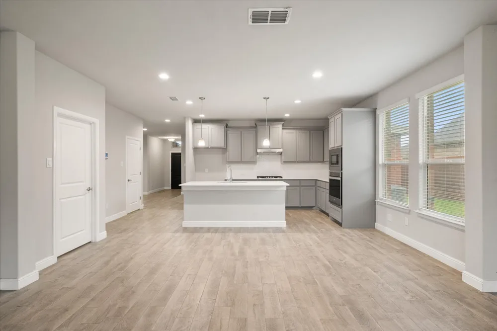 2512 Clayton Street Glenn Heights, TX 75154