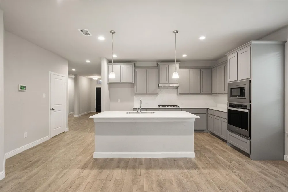 2512 Clayton Street Glenn Heights, TX 75154