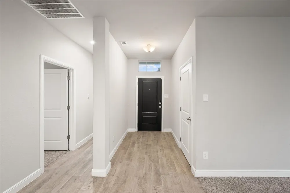 2512 Clayton Street Glenn Heights, TX 75154