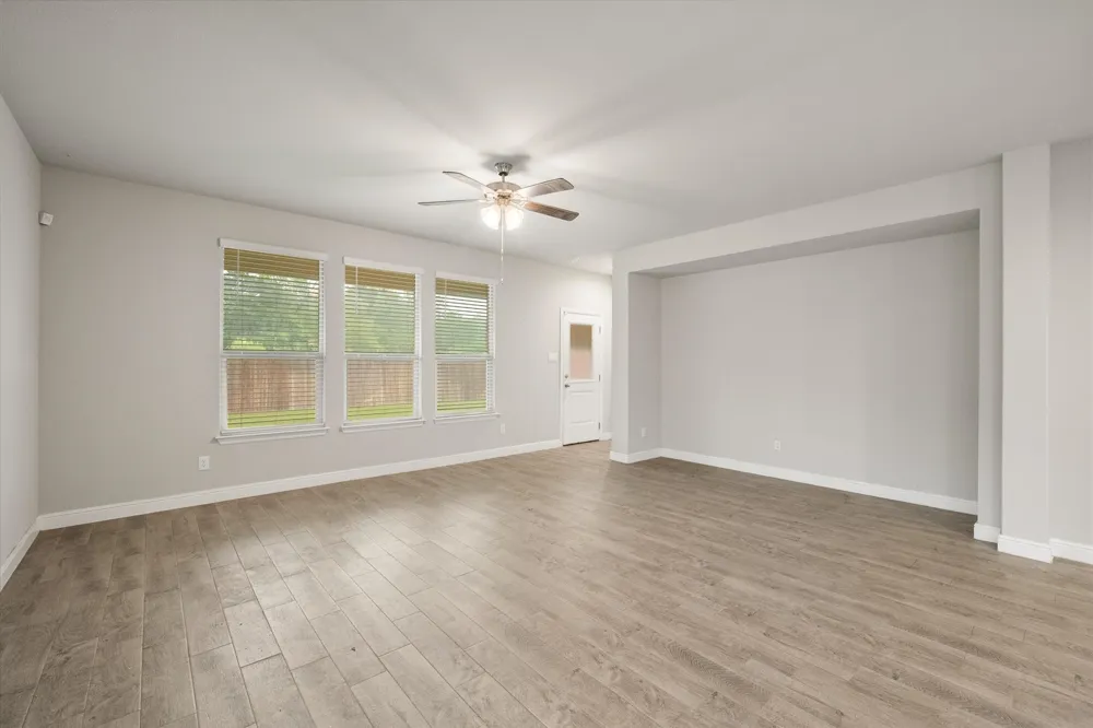 2512 Clayton Street Glenn Heights, TX 75154