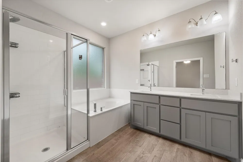 2512 Clayton Street Glenn Heights, TX 75154