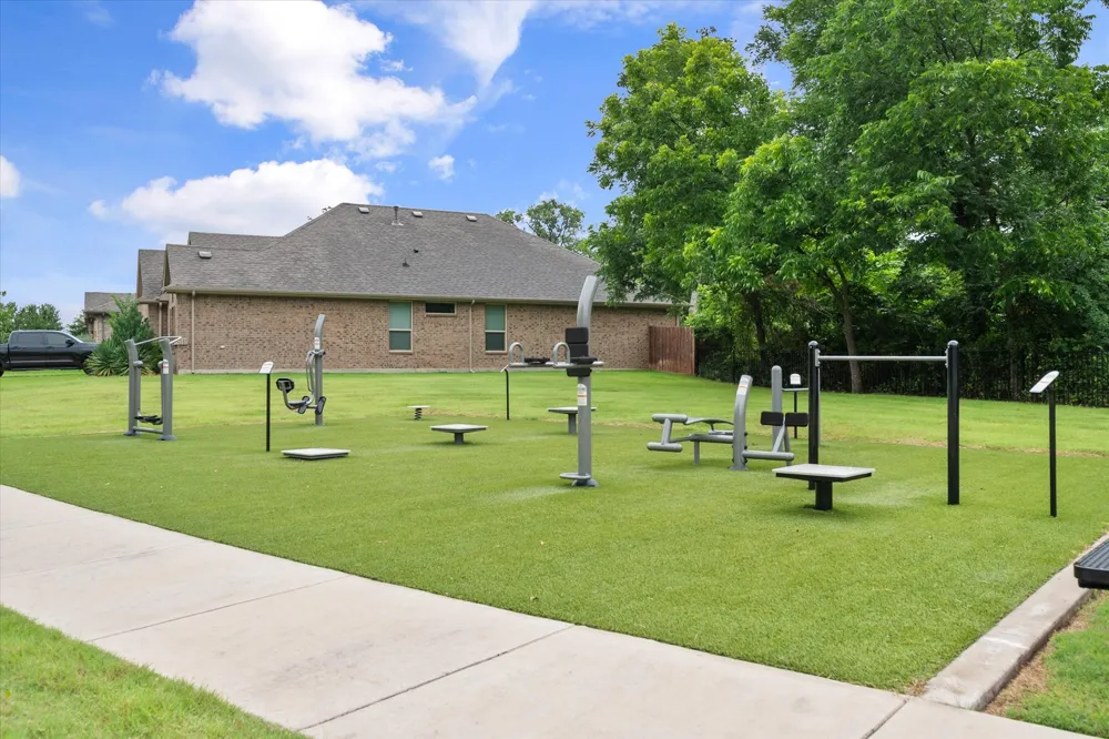 2512 Clayton Street Glenn Heights, TX 75154