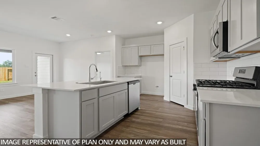 1155 Selene Sky Drive Brookshire, TX 77423