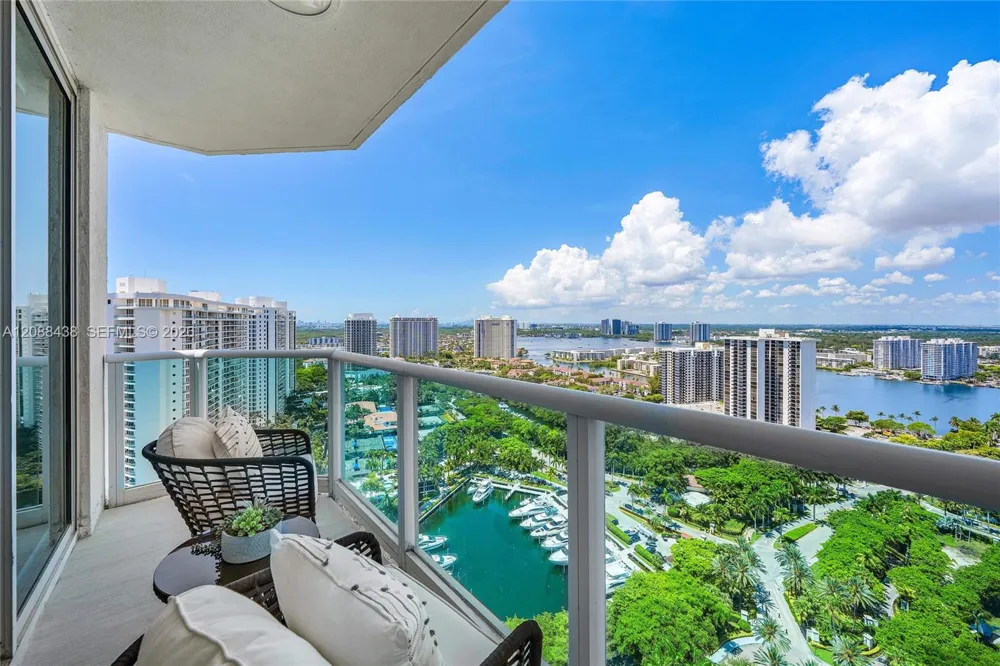 3301 NE 183rd St #3009 Aventura, FL 33160