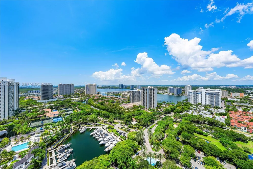 3301 NE 183rd St #3009 Aventura, FL 33160