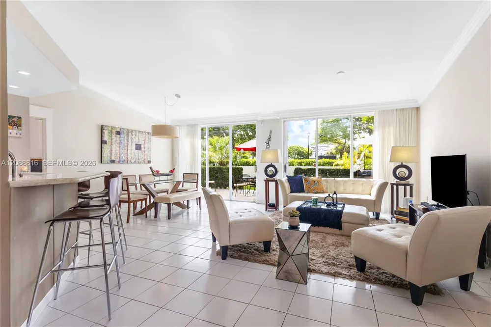 4501 NW 102nd Ct Doral, FL 33178