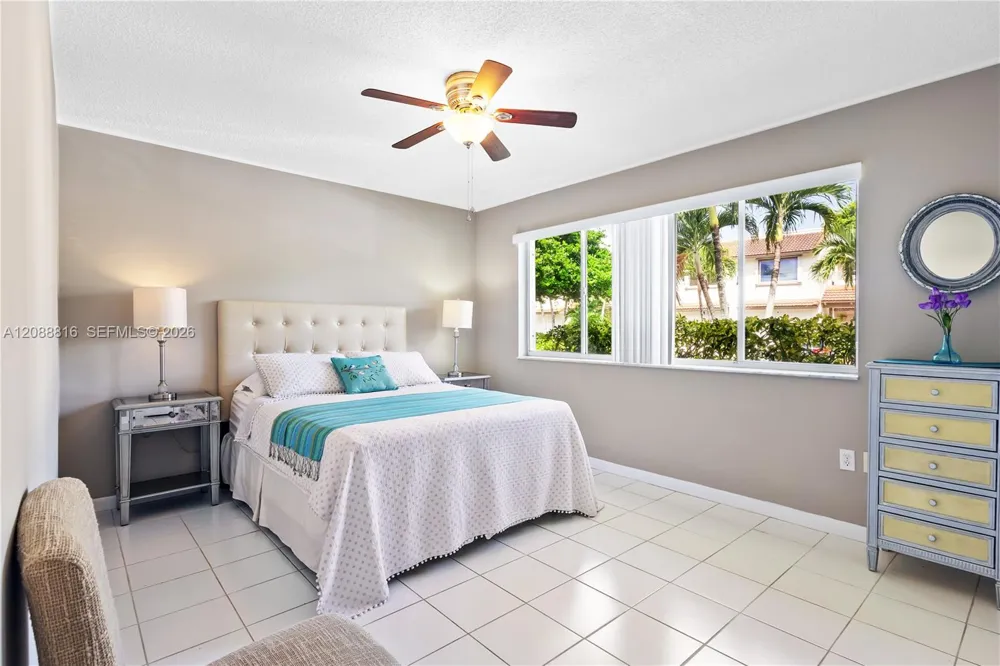 4501 NW 102nd Ct Doral, FL 33178