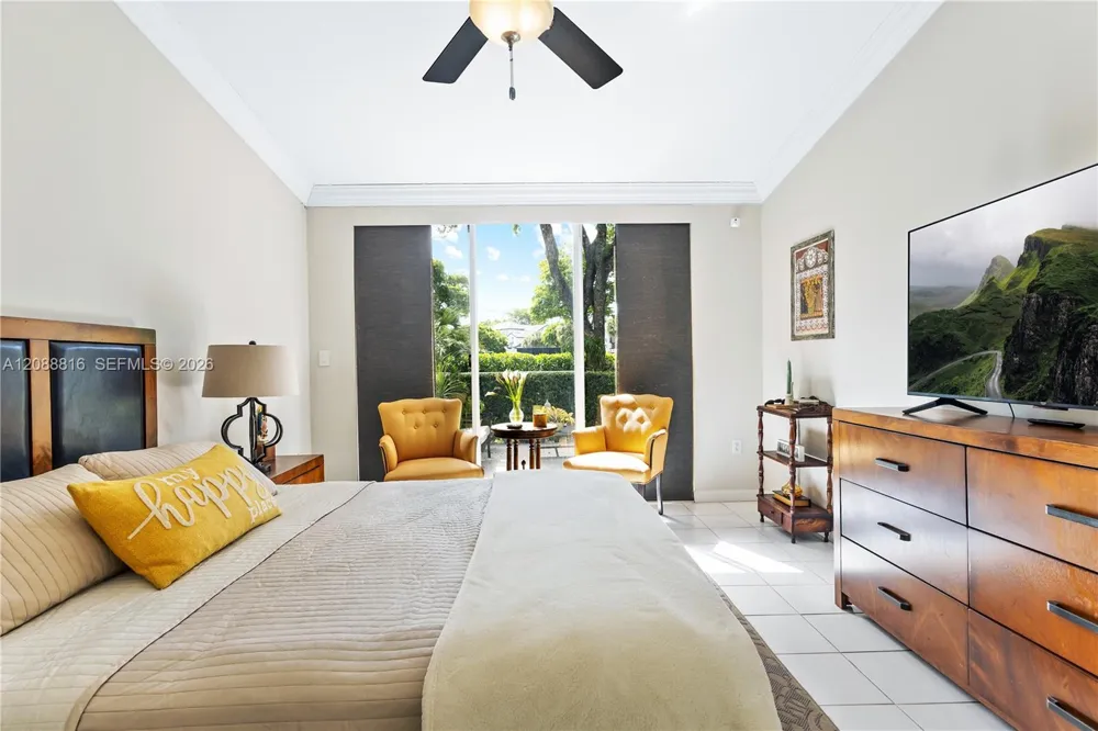 4501 NW 102nd Ct Doral, FL 33178