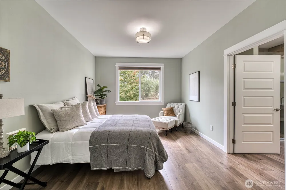 3905 Wollochet Drive NW Gig Harbor, WA 98335