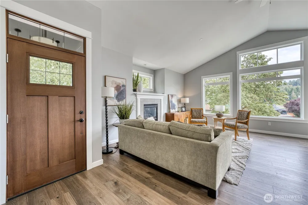 3905 Wollochet Drive NW Gig Harbor, WA 98335