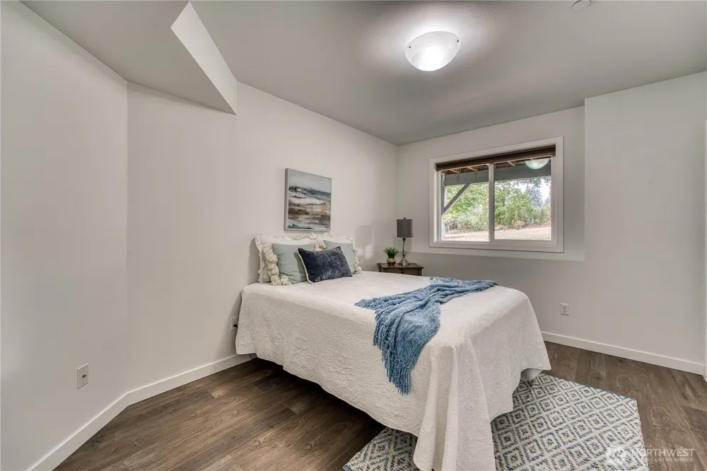 3905 Wollochet Drive NW Gig Harbor, WA 98335