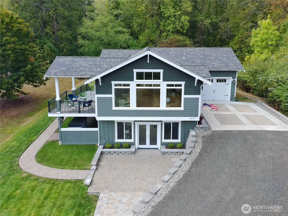 3905 Wollochet Drive NW Gig Harbor, WA 98335