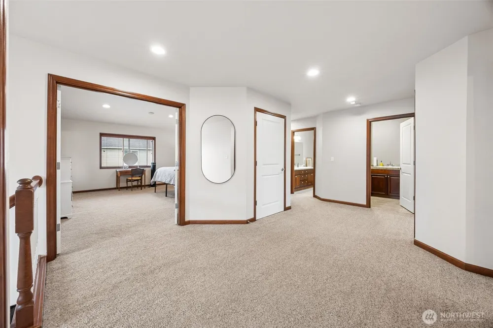 1519 Daffodil Avenue NE Orting, WA 98360