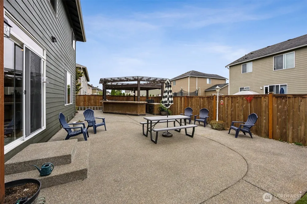 1519 Daffodil Avenue NE Orting, WA 98360