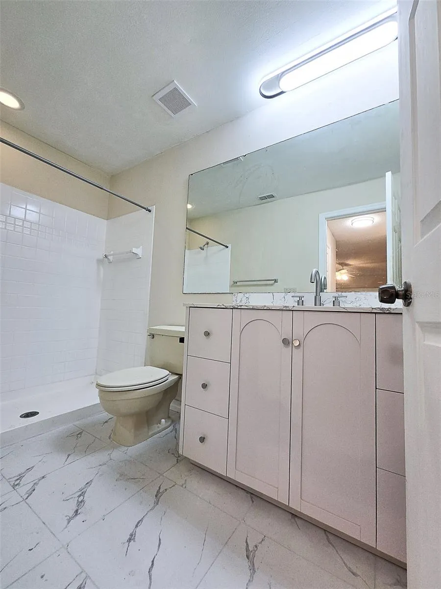 8105 OLYMPIA CT Longwood, FL 32779