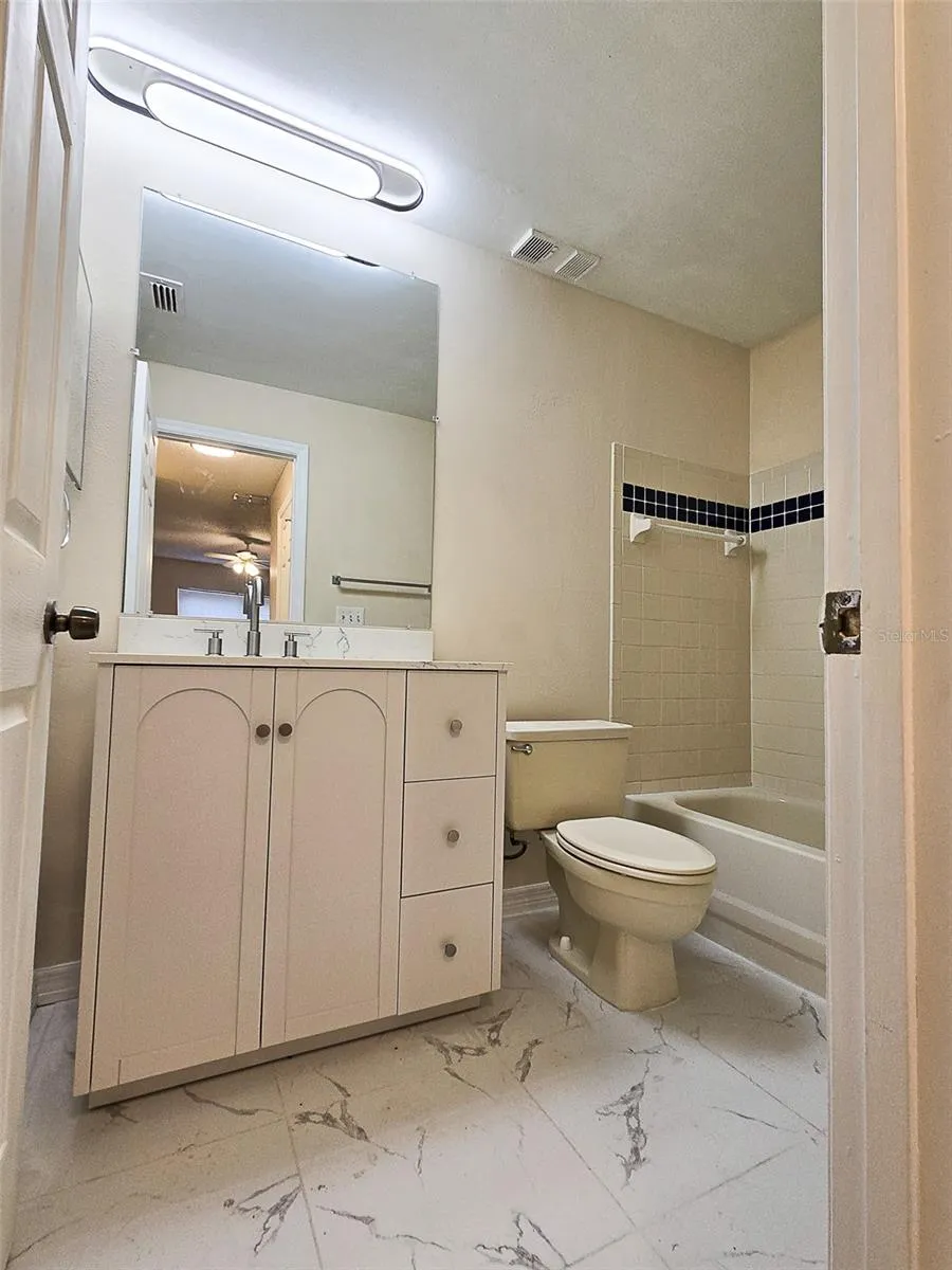 8105 OLYMPIA CT Longwood, FL 32779