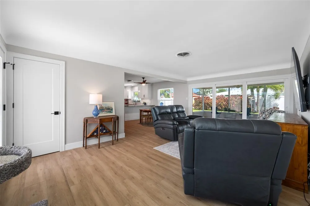 11497 63RD AVENUE Seminole, FL 33772