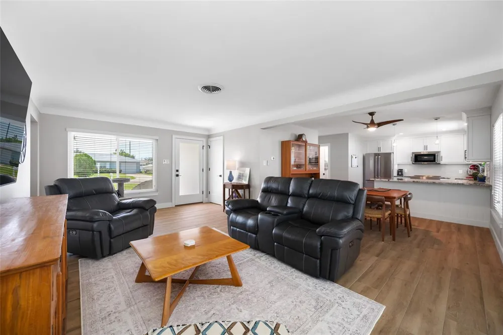 11497 63RD AVENUE Seminole, FL 33772