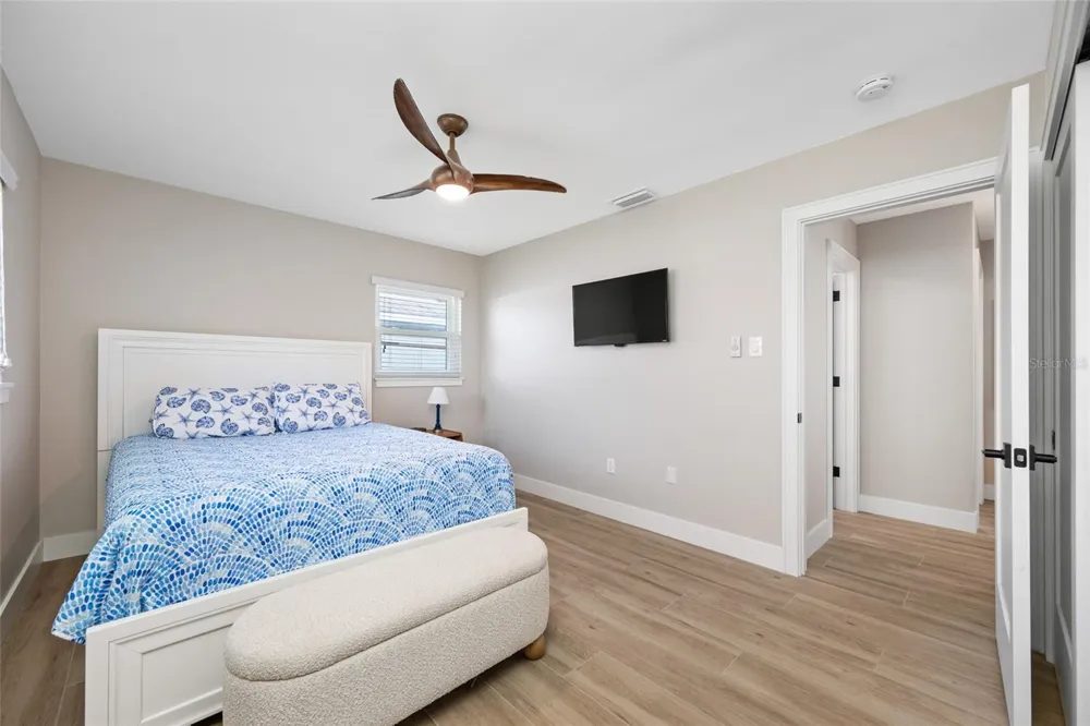 11497 63RD AVENUE Seminole, FL 33772