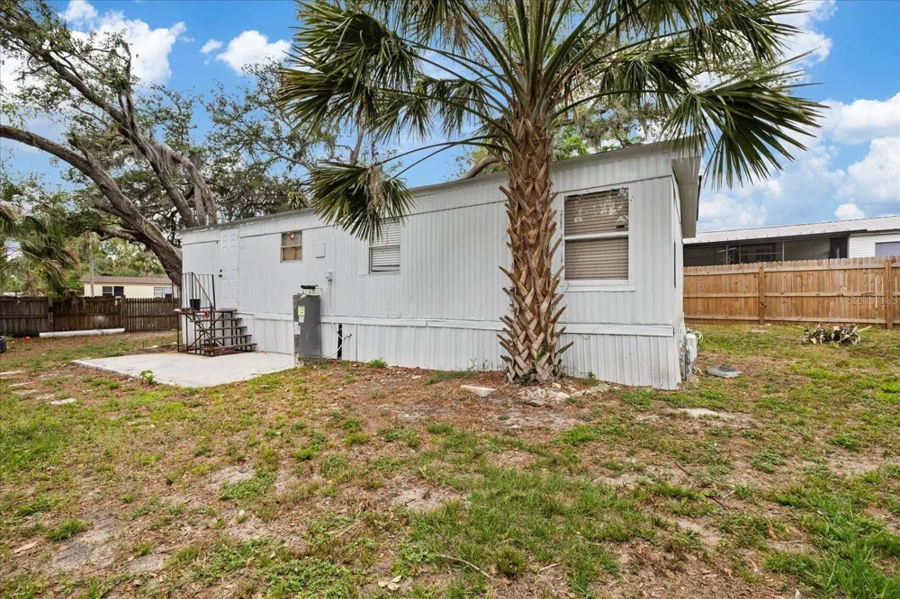 4115 MAYWOOD DRIVE Brandon, FL 33511