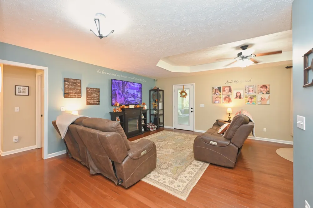 307 Dorris Ct Hendersonville, TN 37075