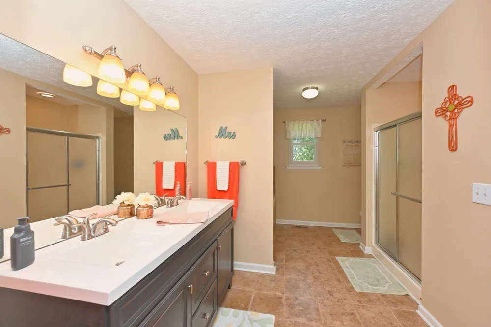 307 Dorris Ct Hendersonville, TN 37075