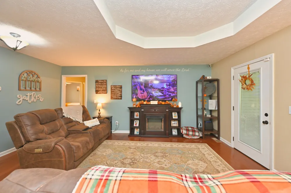 307 Dorris Ct Hendersonville, TN 37075