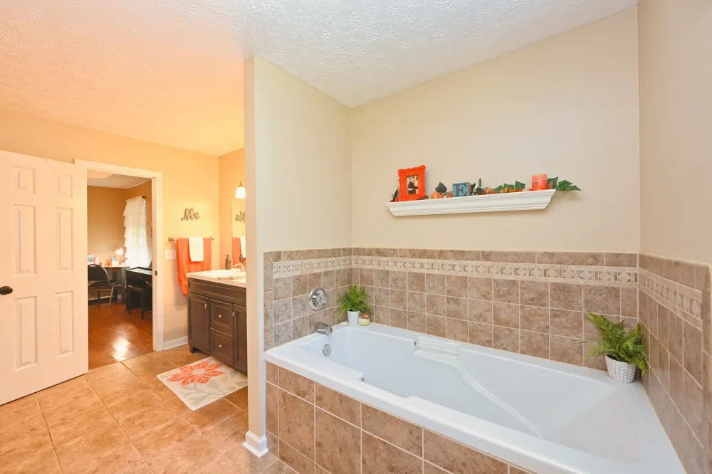 307 Dorris Ct Hendersonville, TN 37075