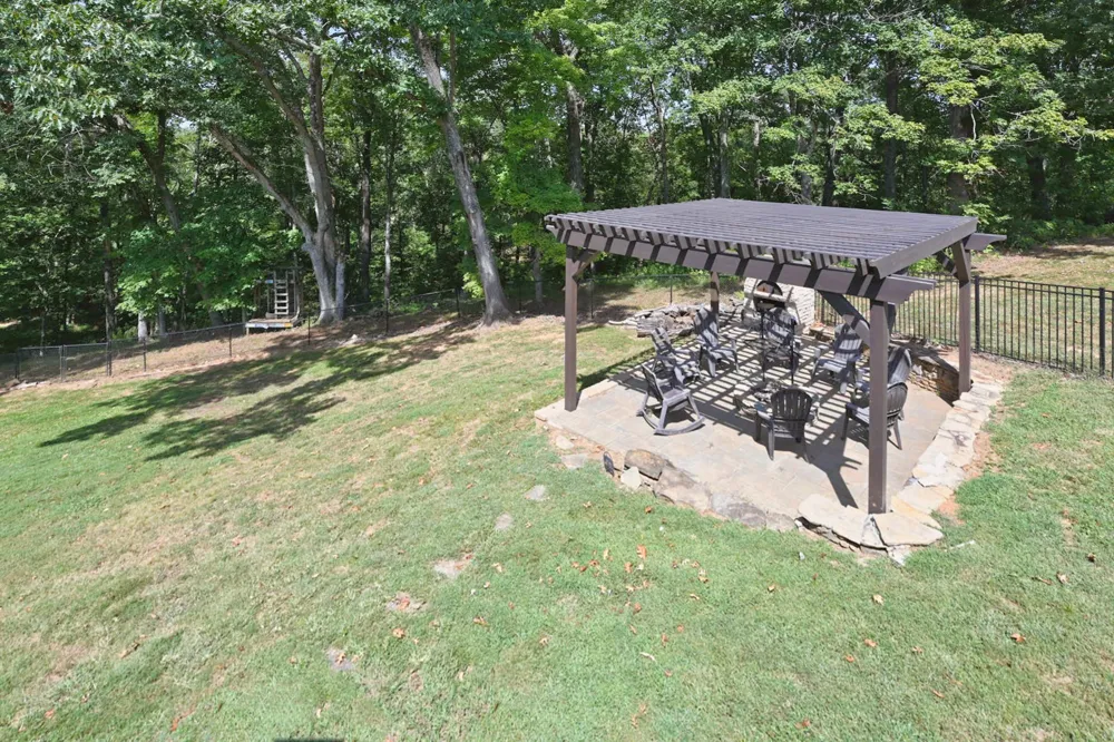 307 Dorris Ct Hendersonville, TN 37075