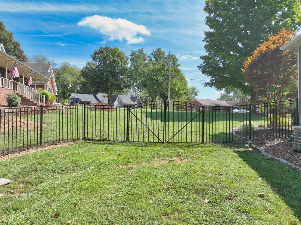 307 Dorris Ct Hendersonville, TN 37075
