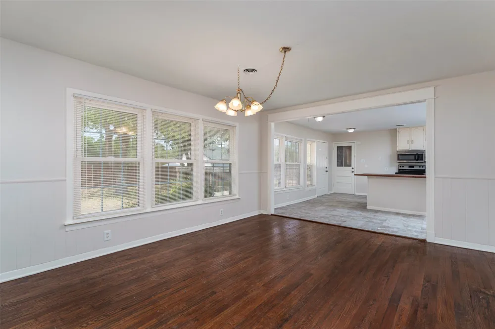 1119 Dula Circle Duncanville, TX 75116
