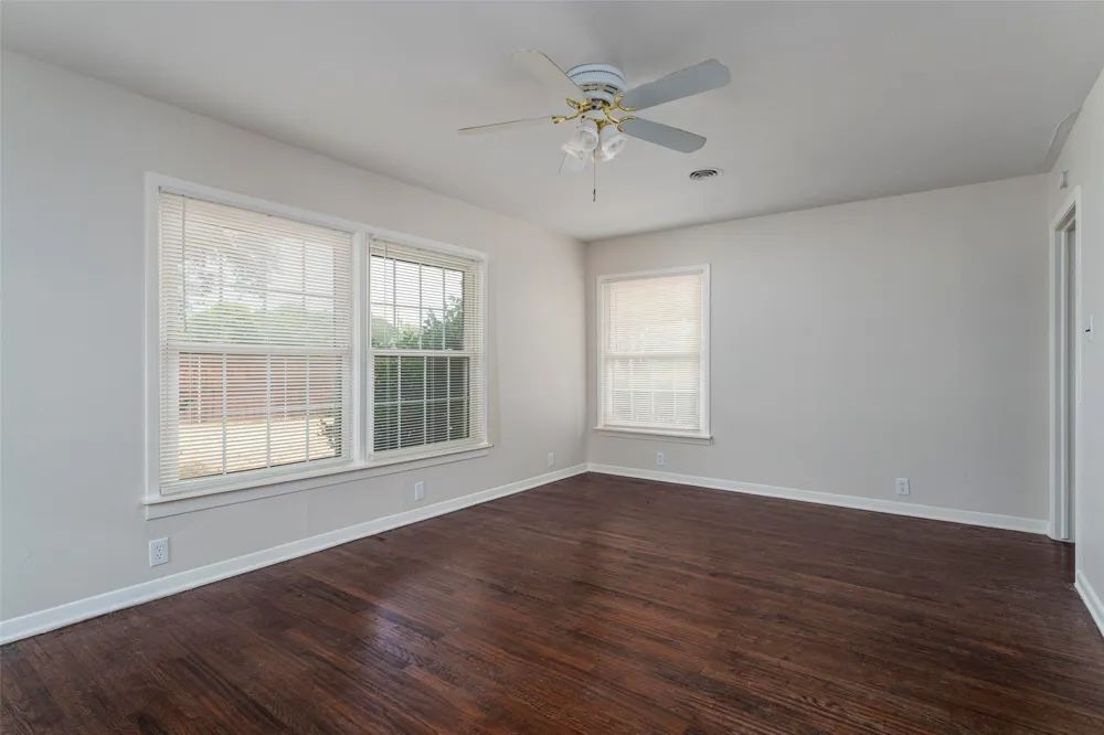 1119 Dula Circle Duncanville, TX 75116