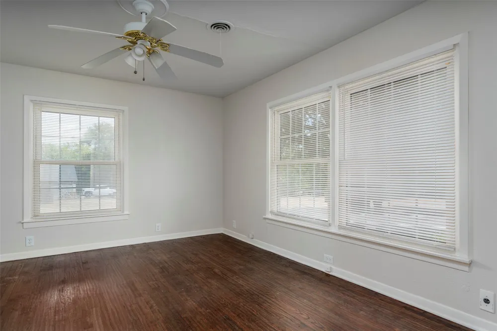 1119 Dula Circle Duncanville, TX 75116