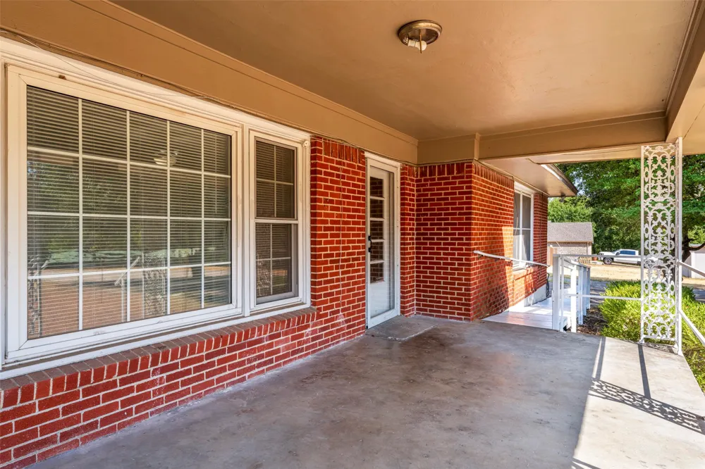 1119 Dula Circle Duncanville, TX 75116