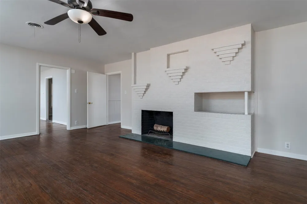 1119 Dula Circle Duncanville, TX 75116