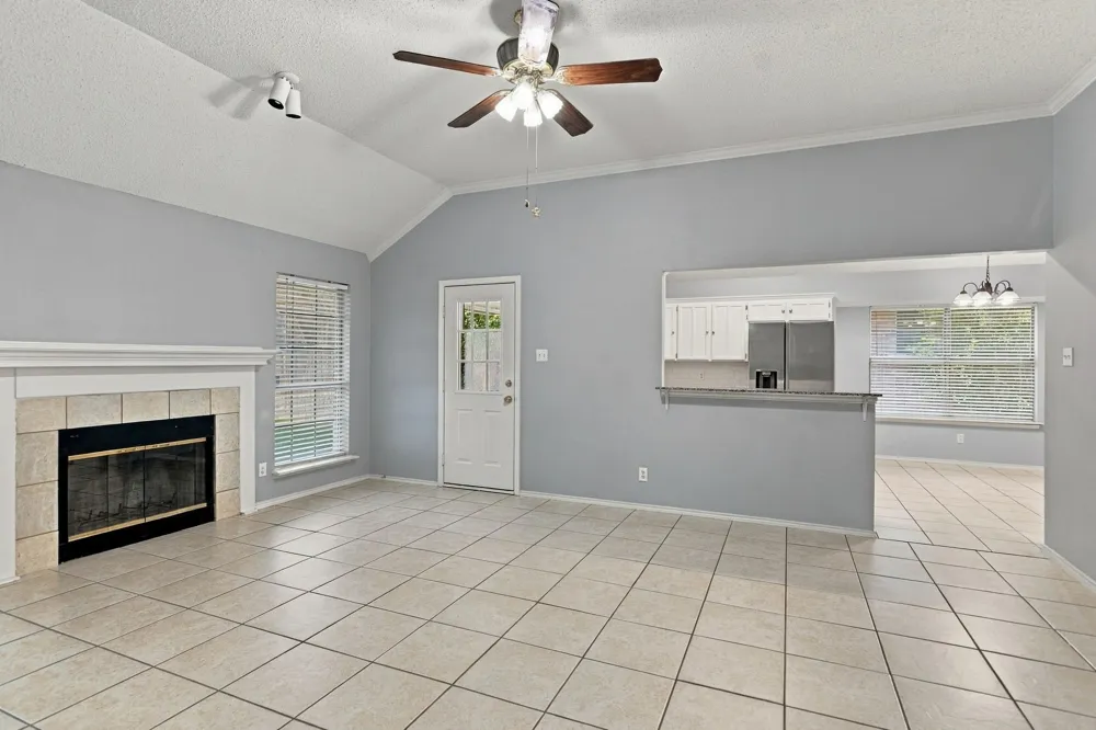 7305 Amber Drive Watauga, TX 76148