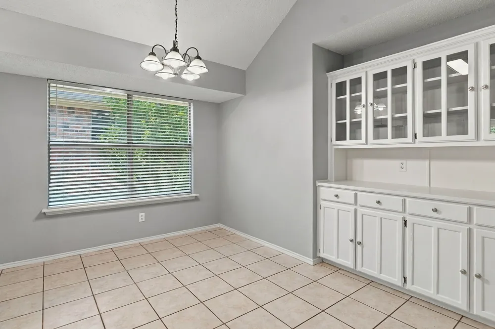 7305 Amber Drive Watauga, TX 76148