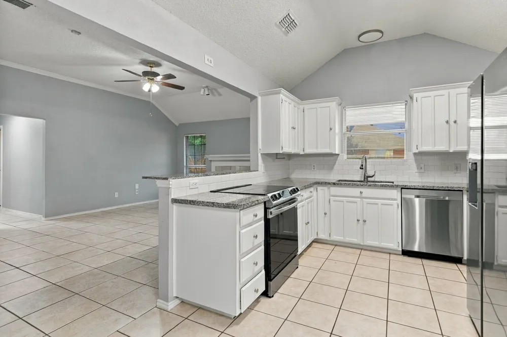 7305 Amber Drive Watauga, TX 76148