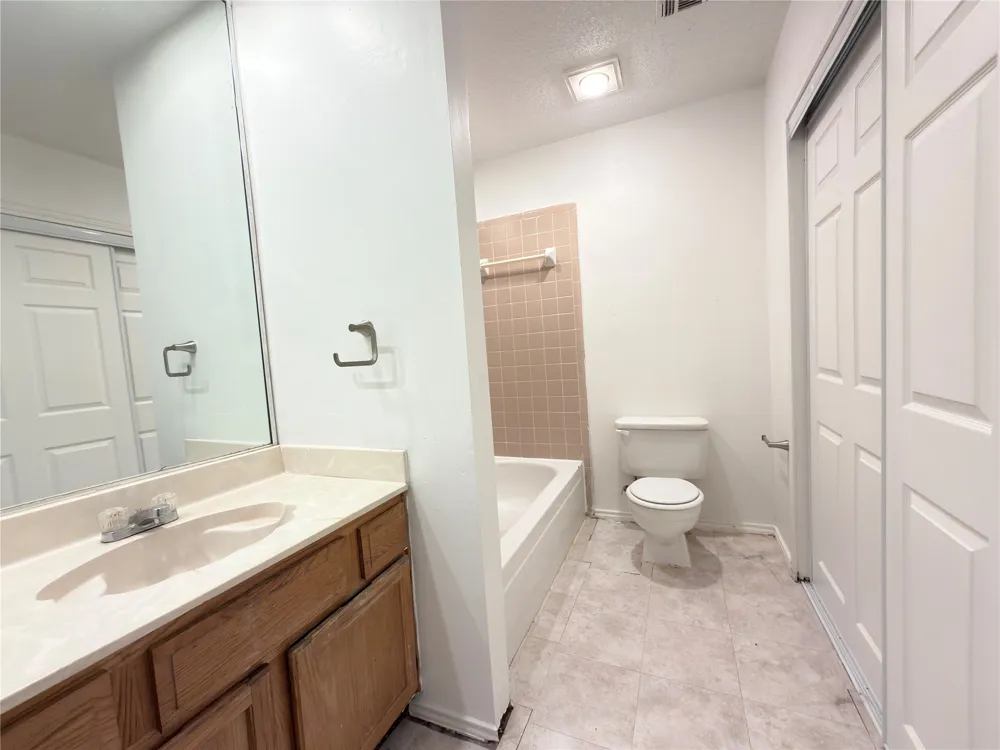 1801 Quail Drive Garland, TX 75040
