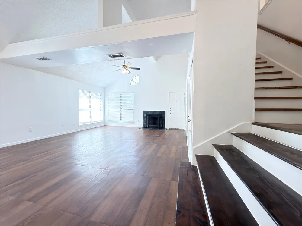 1801 Quail Drive Garland, TX 75040