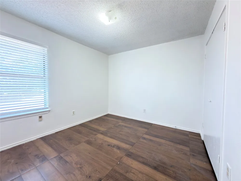 1801 Quail Drive Garland, TX 75040