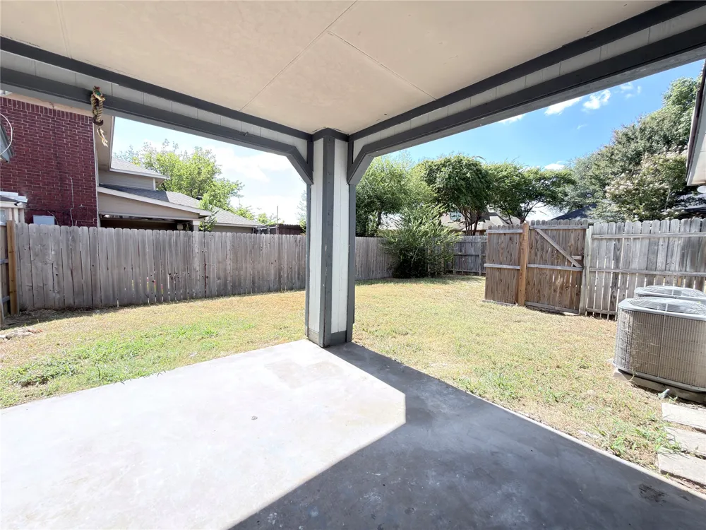 1801 Quail Drive Garland, TX 75040