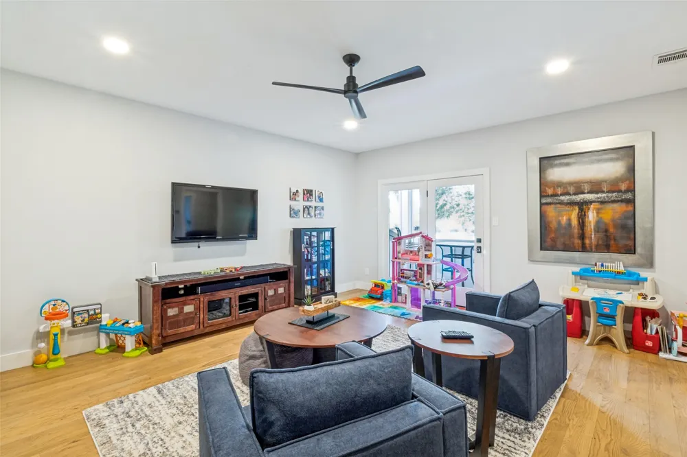 13710 Braemar Drive Farmers Branch, TX 75234
