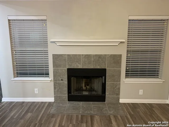 4618 EVERETT LOOP Converse, TX 78109