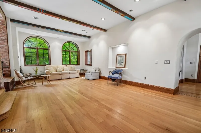 50 Rock Spring Rd West Orange, NJ 07052