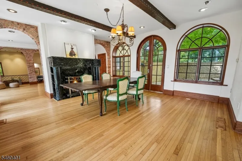 50 Rock Spring Rd West Orange, NJ 07052