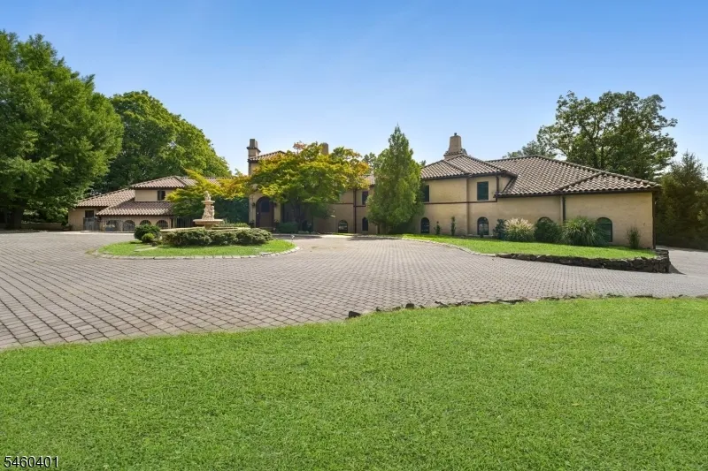50 Rock Spring Rd West Orange, NJ 07052