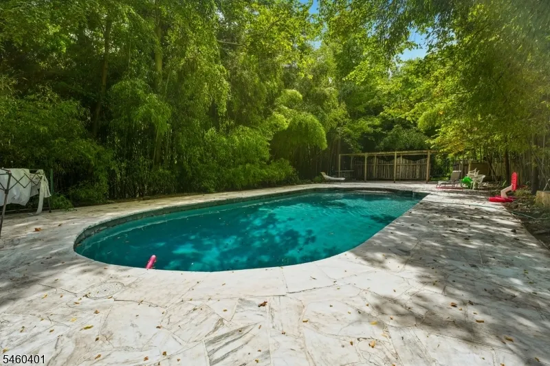 50 Rock Spring Rd West Orange, NJ 07052