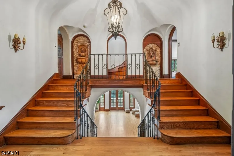 50 Rock Spring Rd West Orange, NJ 07052